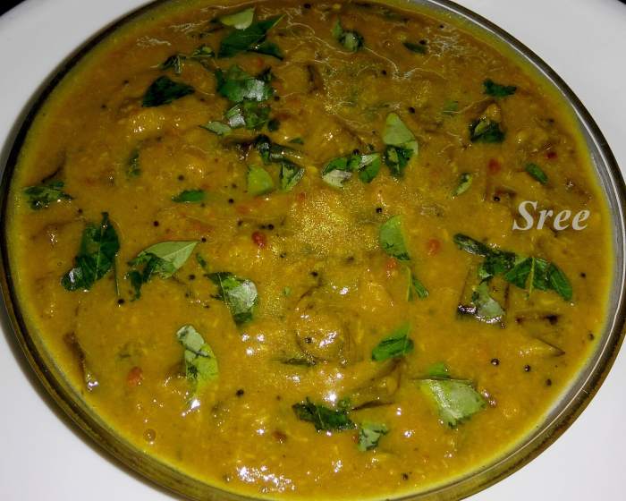 raw-banana-skin-inside-min